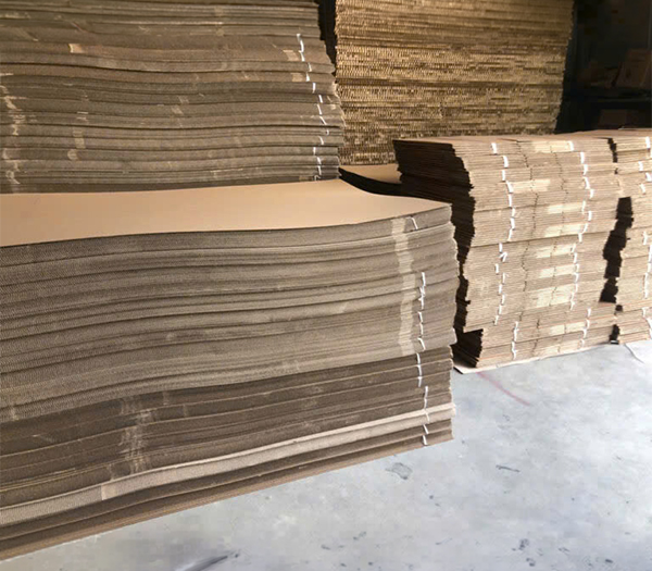 Giấy làm thùng carton